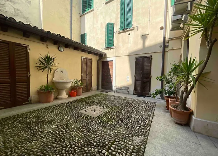 In Piccola Casa Di Corte شقة بريشا