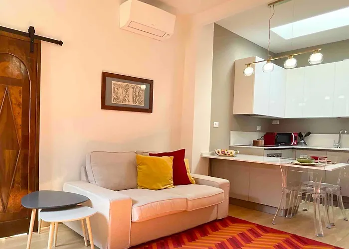 In Piccola Casa Di Corte Διαμέρισμα